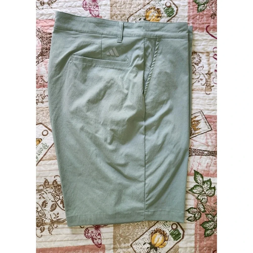 Adidas ADVR0918 Men's Ripstop Golf Shorts Silver Green‎ Size 38